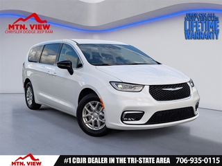 2026 Chrysler Pacifica