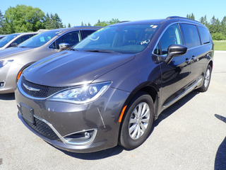 2017 Chrysler Pacifica for sale in Pickford MI