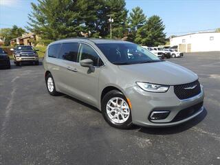 2022 Chrysler Pacifica for sale in Clarksville TN