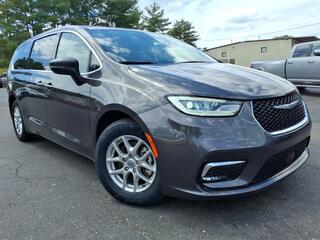 2023 Chrysler Pacifica for sale in Clarksville TN