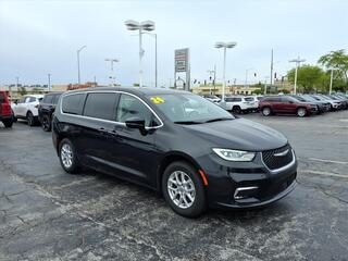 2024 Chrysler Pacifica for sale in Matteson IL