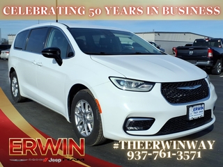 2024 Chrysler Pacifica for sale in Troy OH