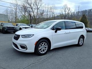 2024 Chrysler Pacifica for sale in Kingsport TN