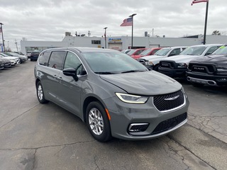 2025 Chrysler Pacifica