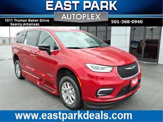 2025 Chrysler Pacifica