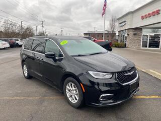 2025 Chrysler Pacifica