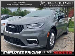 2025 Chrysler Pacifica