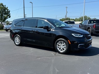 2026 Chrysler Pacifica