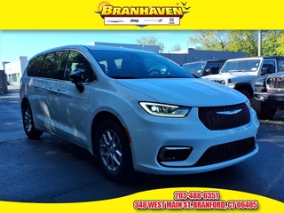 2026 Chrysler Pacifica