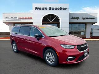 2026 Chrysler Pacifica for sale in Janesville WI