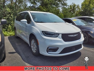 2022 Chrysler Pacifica for sale in Carlisle PA