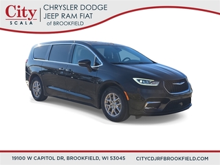 2024 Chrysler Pacifica for sale in Brookfield WI
