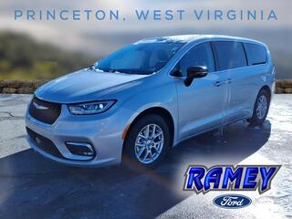 2024 Chrysler Pacifica for sale in Princeton WV