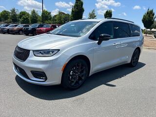 2024 Chrysler Pacifica for sale in Pineville NC