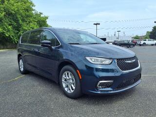 2025 Chrysler Pacifica