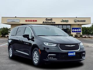 2025 Chrysler Pacifica