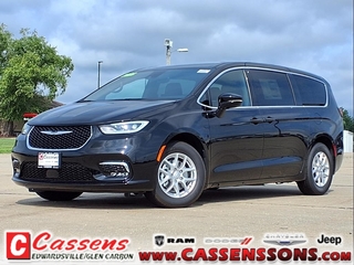 2025 Chrysler Pacifica