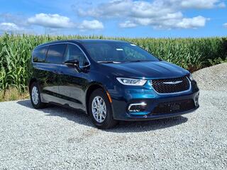 2025 Chrysler Pacifica