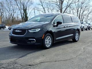 2026 Chrysler Pacifica for sale in Tiffin OH