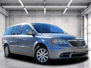 2016 Chrysler Town And Country for sale in Gainesville FL