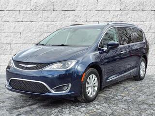 2018 Chrysler Pacifica for sale in Ypsilanti MI