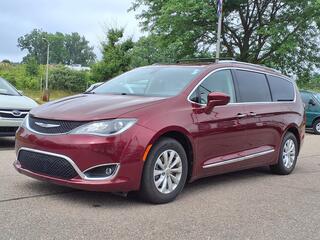 2019 Chrysler Pacifica for sale in Howell MI