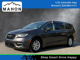 2023 Chrysler Pacifica for sale in Brevard NC