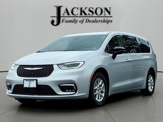2024 Chrysler Pacifica for sale in Shelbyville IN