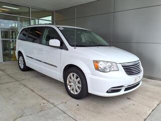 2014 Chrysler Town And Country