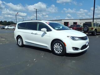 2017 Chrysler Pacifica for sale in Troy OH
