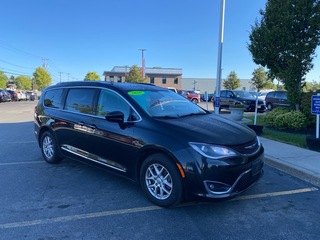 2020 Chrysler Pacifica for sale in Elma NY