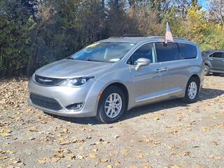 2020 Chrysler Pacifica for sale in Belleville MI