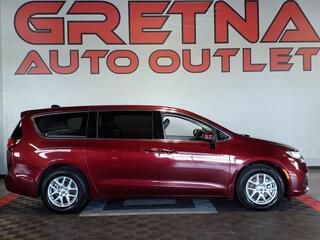 2023 Chrysler Pacifica for sale in Gretna NE