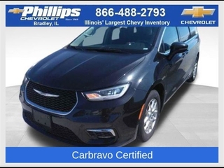 2023 Chrysler Pacifica for sale in Bradley IL