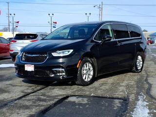 2024 Chrysler Pacifica for sale in Tiffin OH