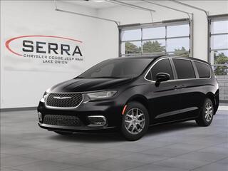 2025 Chrysler Pacifica for sale in Lake Orion MI