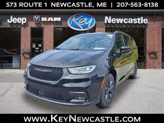 2025 Chrysler Pacifica