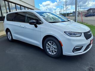2026 Chrysler Pacifica for sale in Monroe WI