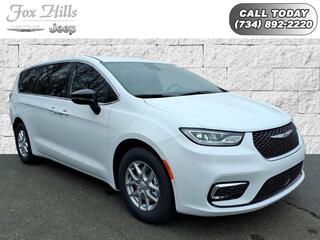 2026 Chrysler Pacifica