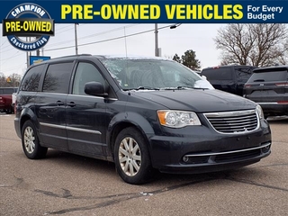 2014 Chrysler Town And Country for sale in Howell MI