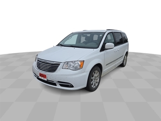 2016 Chrysler Town And Country for sale in Grand Rapids MN
