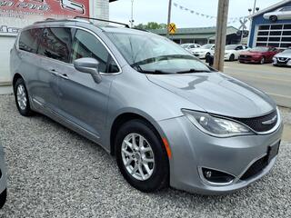 2020 Chrysler Pacifica for sale in Guthrie KY