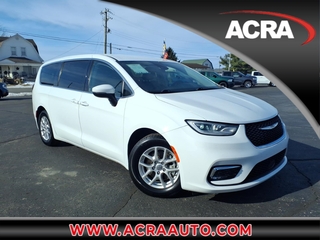 2023 Chrysler Pacifica for sale in Shelbyville IN