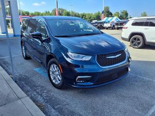 2025 Chrysler Pacifica for sale in Powderly KY