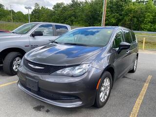 2021 Chrysler Voyager