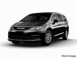 2022 Chrysler Voyager