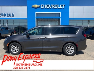 2023 Chrysler Voyager