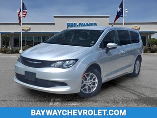 2023 Chrysler Voyager