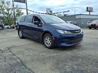 2017 Chrysler Pacifica for sale in Washington PA