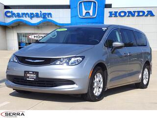 2018 Chrysler Pacifica for sale in Savoy IL